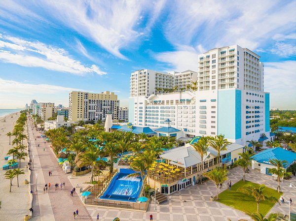 Hollywood, Florida: The Complete Relocation Guide for 2026